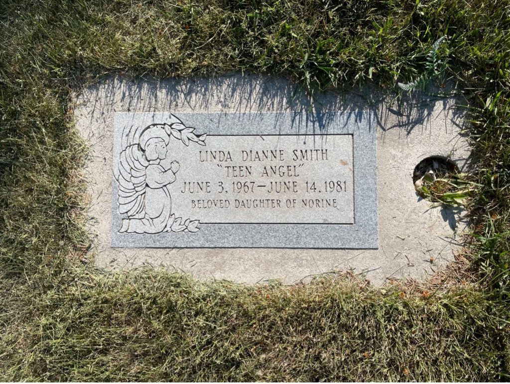 Linda Smith grave