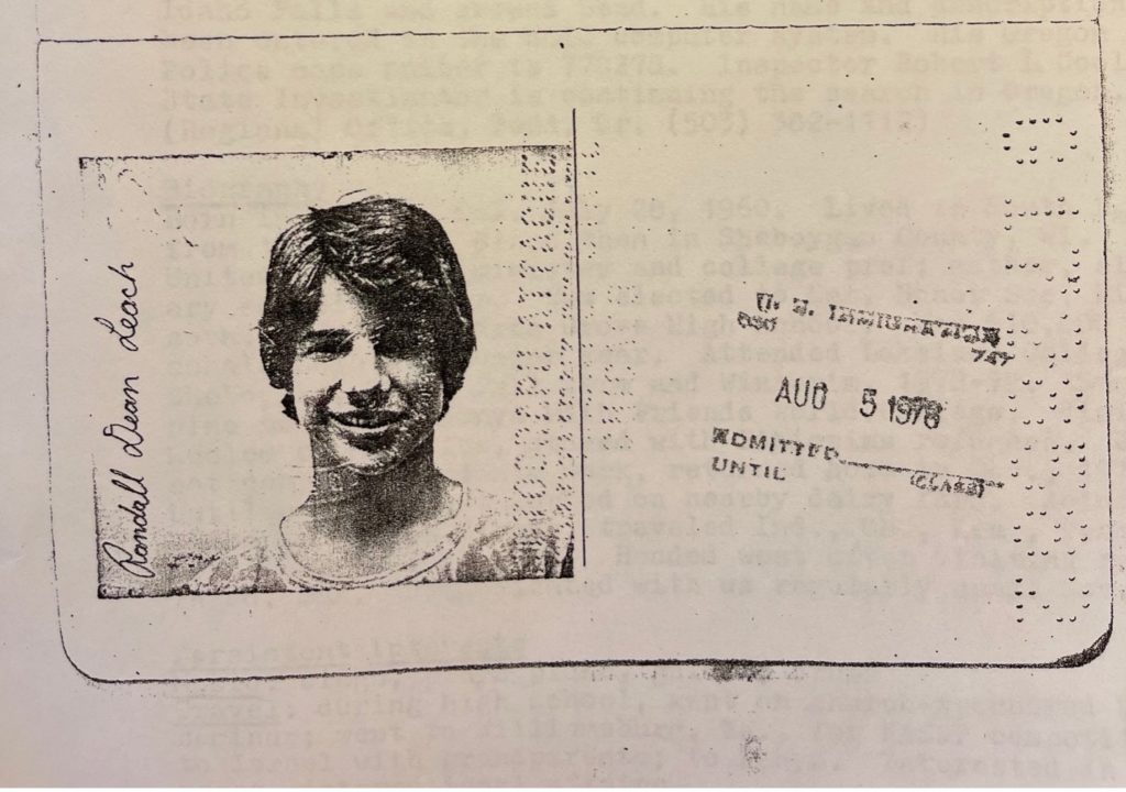 passport photo of Randall Leach