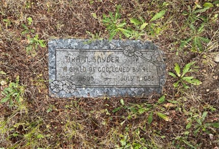 Tira Snyder’s grave.
