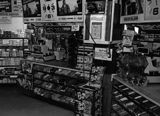 Original scene photos of Belk’s corner store in Greenacres back in 1984.