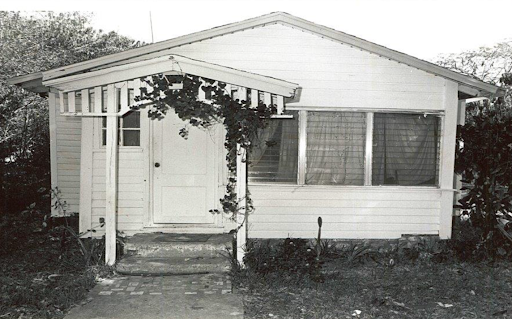 An original scene photo of Christy’s home in Greenacres back in 1984.