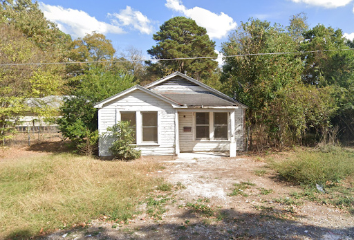 A street view of the home that Luther Meshell lived in.
