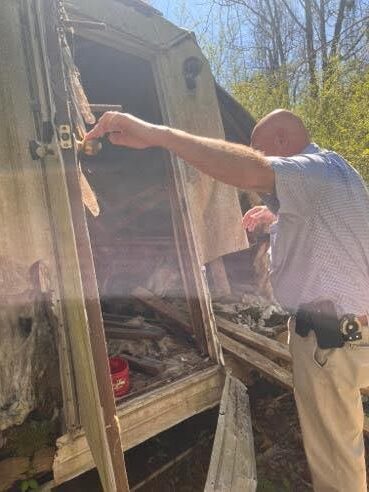 Lieutenant Jason Morgan with the Caddo Parish Sheriff’s Office showing our reporting team how the old crime scene looks currently in 2025.